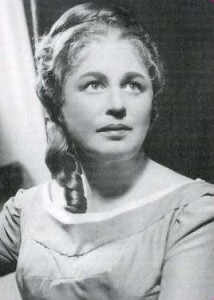 A picture of content success - soprano Elisabeth Grümmer
