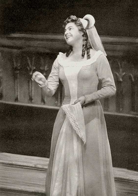 Soprano Elisabeth Grümmer found content success on the stage